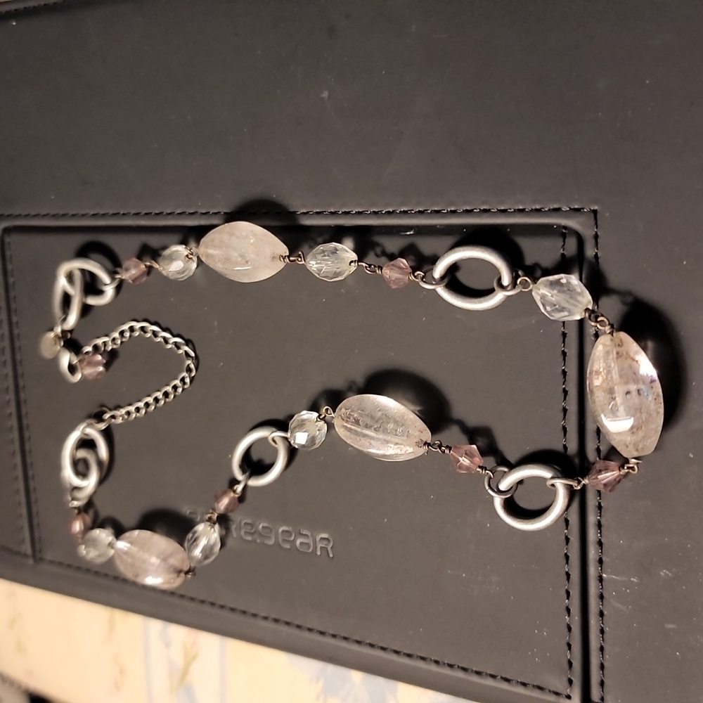 Glass beads and metal rings 18" necklace